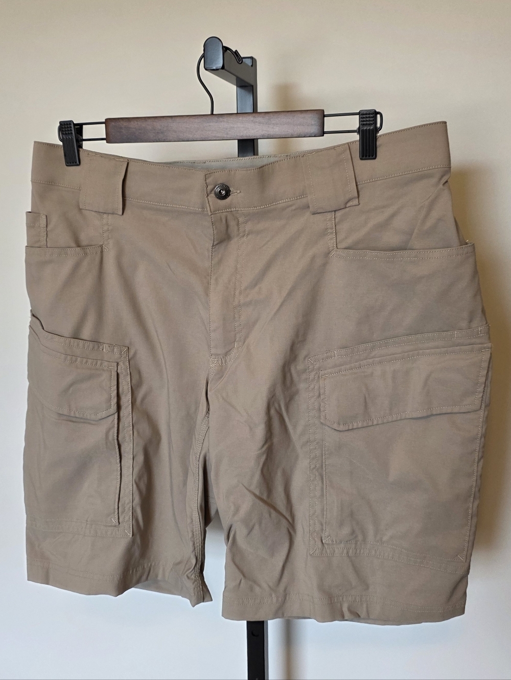 Duluth Trading Co. Flex Dry On The Fly Cargo Shorts